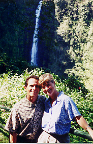 Neil and Nan at Pe�epe�e Falls