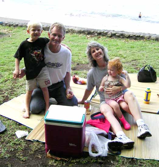 Nothing like a picnic at Hana Bay Nothing like a picnic at Hana Bay