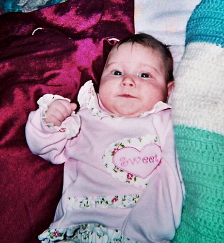 Look at that dark hair Journey on Blanket