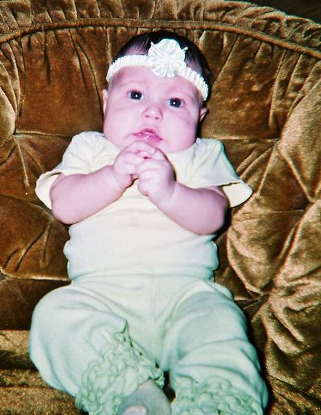 Isn't she adorable? Journey with head bow